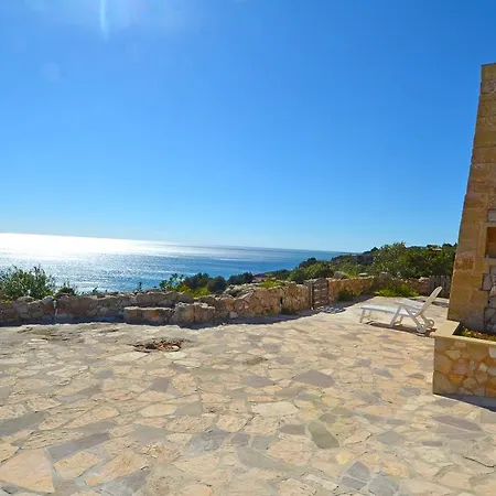 Casa Orizzonte בית נופש Patù